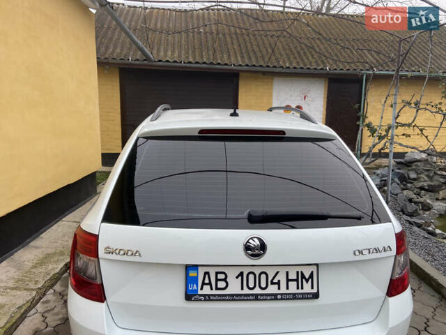 Белый Шкода Октавия, объемом двигателя 1.6 л и пробегом 273 тыс. км за 12399 $, фото 6 на Automoto.ua