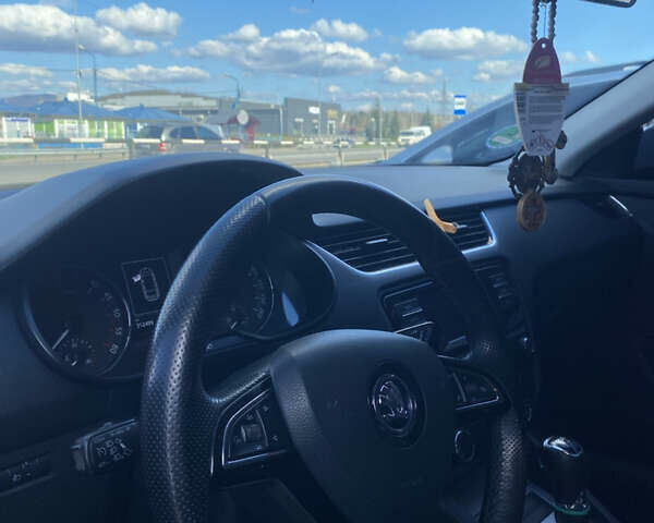 Білий Шкода Октавія, об'ємом двигуна 1.97 л та пробігом 333 тис. км за 11700 $, фото 8 на Automoto.ua