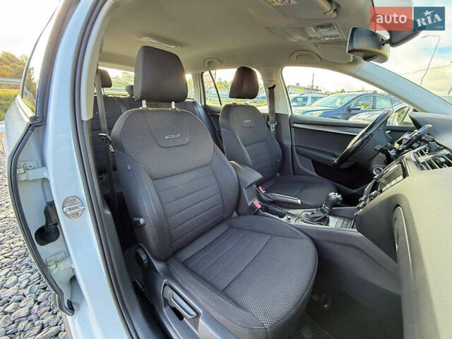 Білий Шкода Октавія, об'ємом двигуна 2 л та пробігом 234 тис. км за 14999 $, фото 36 на Automoto.ua