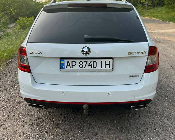Белый Шкода Октавия, объемом двигателя 1.97 л и пробегом 223 тыс. км за 13800 $, фото 4 на Automoto.ua