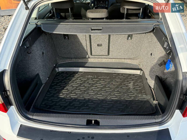 Білий Шкода Октавія, об'ємом двигуна 2 л та пробігом 234 тис. км за 14999 $, фото 50 на Automoto.ua