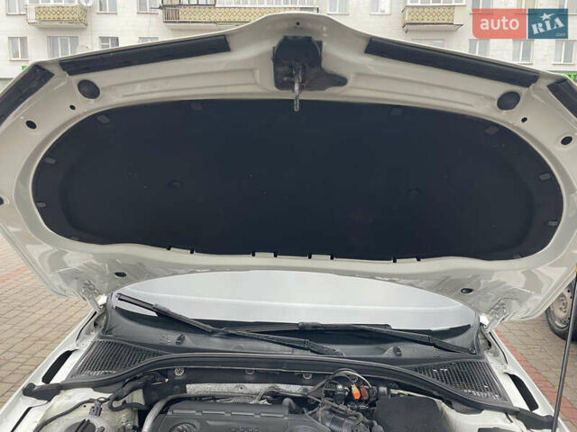 Білий Шкода Октавія, об'ємом двигуна 1.97 л та пробігом 284 тис. км за 14700 $, фото 13 на Automoto.ua