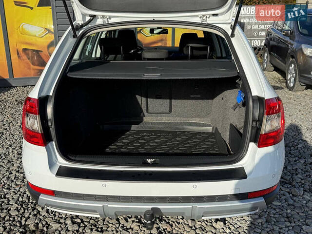 Білий Шкода Октавія, об'ємом двигуна 2 л та пробігом 234 тис. км за 14999 $, фото 49 на Automoto.ua