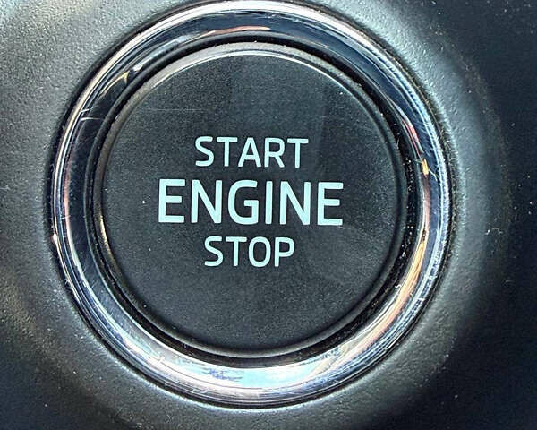 Білий Шкода Октавія, об'ємом двигуна 2 л та пробігом 234 тис. км за 14999 $, фото 66 на Automoto.ua