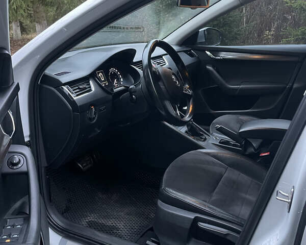 Білий Шкода Октавія, об'ємом двигуна 1.97 л та пробігом 278 тис. км за 13400 $, фото 14 на Automoto.ua