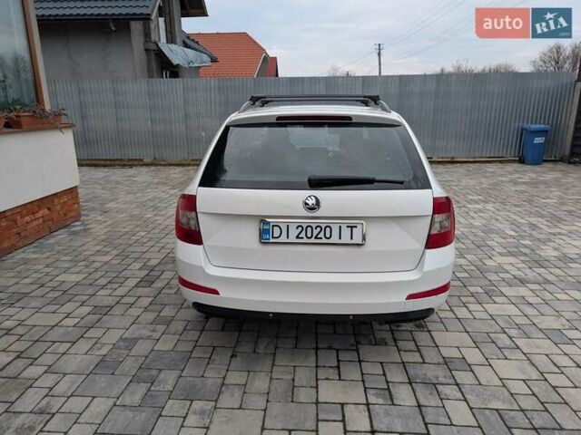 Белый Шкода Октавия, объемом двигателя 1.6 л и пробегом 299 тыс. км за 9000 $, фото 11 на Automoto.ua