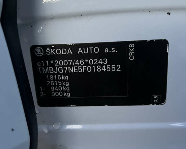 Белый Шкода Октавия, объемом двигателя 1.6 л и пробегом 243 тыс. км за 11000 $, фото 14 на Automoto.ua