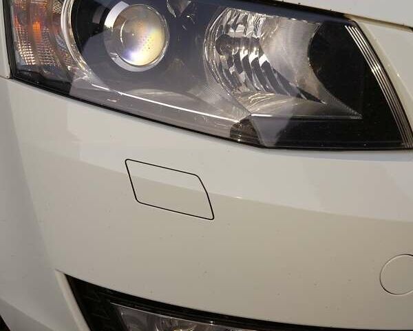 Белый Шкода Октавия, объемом двигателя 1.97 л и пробегом 250 тыс. км за 15200 $, фото 8 на Automoto.ua