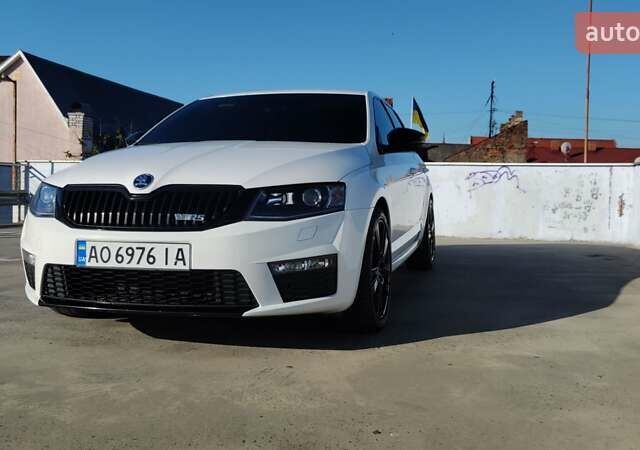 Белый Шкода Октавия, объемом двигателя 2 л и пробегом 307 тыс. км за 13500 $, фото 19 на Automoto.ua