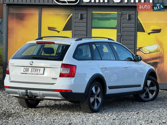 Білий Шкода Октавія, об'ємом двигуна 2 л та пробігом 234 тис. км за 14999 $, фото 27 на Automoto.ua