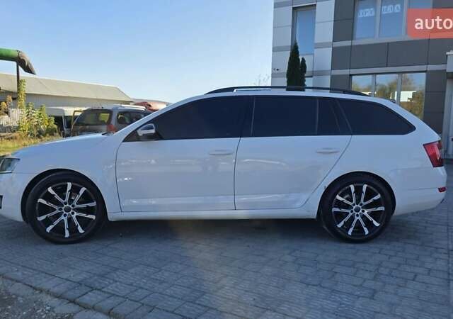 Білий Шкода Октавія, об'ємом двигуна 2 л та пробігом 230 тис. км за 12300 $, фото 5 на Automoto.ua