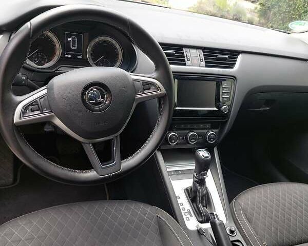 Белый Шкода Октавия, объемом двигателя 1.97 л и пробегом 250 тыс. км за 15200 $, фото 16 на Automoto.ua