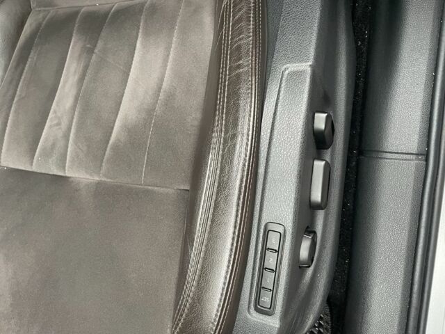 Белый Шкода Октавия, объемом двигателя 2 л и пробегом 284 тыс. км за 14900 $, фото 19 на Automoto.ua