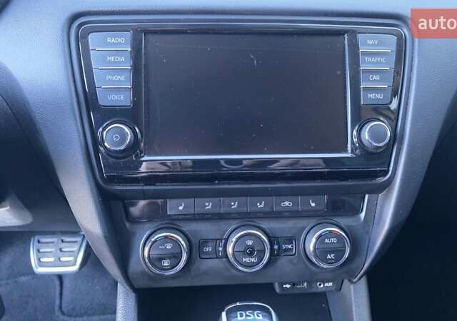 Білий Шкода Октавія, об'ємом двигуна 2 л та пробігом 230 тис. км за 12300 $, фото 13 на Automoto.ua