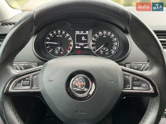 Белый Шкода Октавия, объемом двигателя 1.97 л и пробегом 320 тыс. км за 11800 $, фото 10 на Automoto.ua