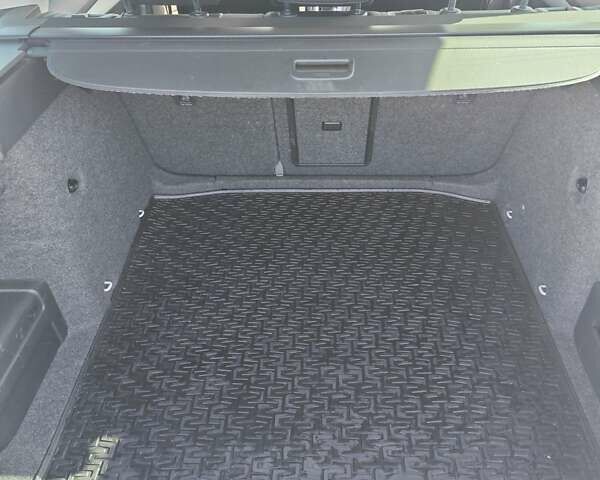 Белый Шкода Октавия, объемом двигателя 1.8 л и пробегом 225 тыс. км за 13000 $, фото 30 на Automoto.ua