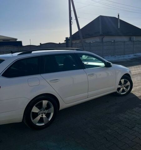 Белый Шкода Октавия, объемом двигателя 1.97 л и пробегом 260 тыс. км за 10999 $, фото 5 на Automoto.ua