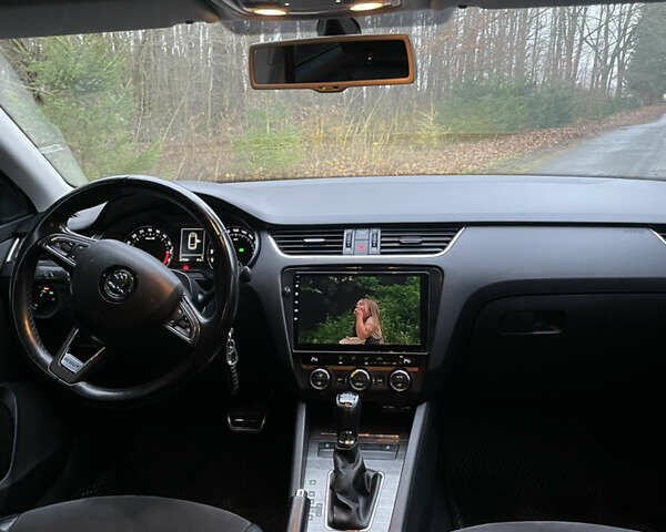 Білий Шкода Октавія, об'ємом двигуна 1.97 л та пробігом 278 тис. км за 13400 $, фото 7 на Automoto.ua