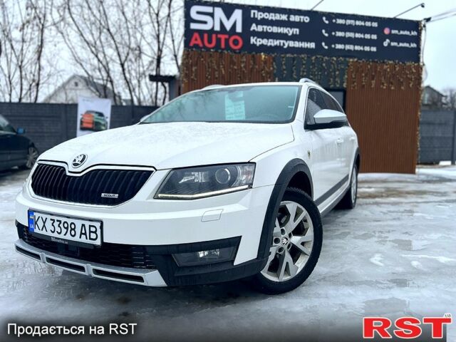 Белый Шкода Октавия, объемом двигателя 2 л и пробегом 272 тыс. км за 13900 $, фото 7 на Automoto.ua