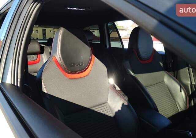 Белый Шкода Октавия, объемом двигателя 2 л и пробегом 307 тыс. км за 13500 $, фото 15 на Automoto.ua