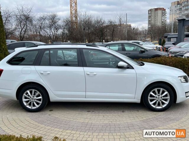 Білий Шкода Октавія, об'ємом двигуна 1.6 л та пробігом 270 тис. км за 12499 $, фото 7 на Automoto.ua