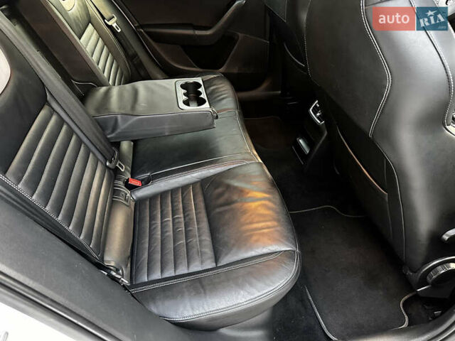 Білий Шкода Октавія, об'ємом двигуна 2 л та пробігом 255 тис. км за 13900 $, фото 30 на Automoto.ua