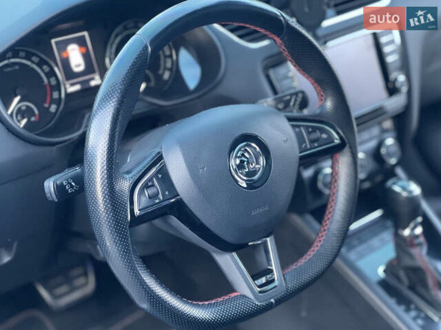 Белый Шкода Октавия, объемом двигателя 1.97 л и пробегом 242 тыс. км за 17500 $, фото 14 на Automoto.ua