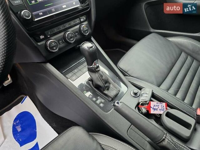 Білий Шкода Октавія, об'ємом двигуна 2 л та пробігом 254 тис. км за 16699 $, фото 42 на Automoto.ua