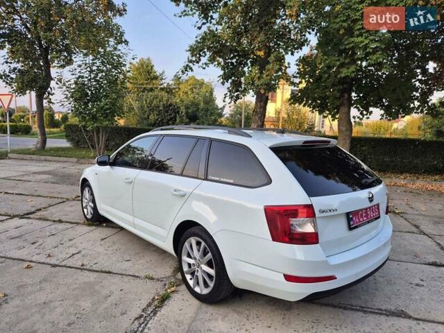 Білий Шкода Октавія, об'ємом двигуна 2 л та пробігом 195 тис. км за 11599 $, фото 24 на Automoto.ua