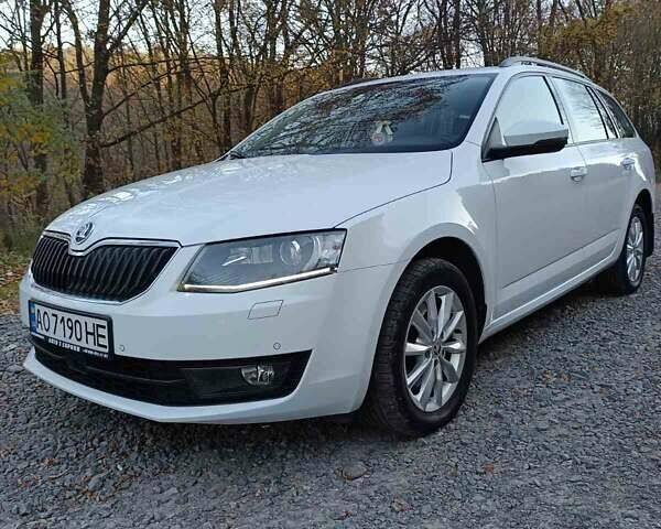 Белый Шкода Октавия, объемом двигателя 1.97 л и пробегом 233 тыс. км за 13200 $, фото 29 на Automoto.ua