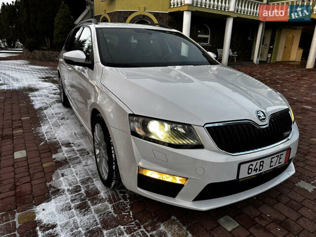 Білий Шкода Октавія, об'ємом двигуна 2 л та пробігом 255 тис. км за 13900 $, фото 60 на Automoto.ua