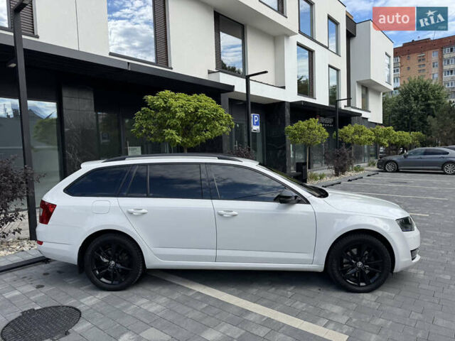 Белый Шкода Октавия, объемом двигателя 2 л и пробегом 250 тыс. км за 13999 $, фото 16 на Automoto.ua