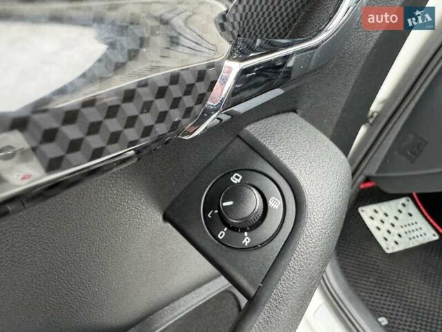 Белый Шкода Октавия, объемом двигателя 1.97 л и пробегом 268 тыс. км за 14500 $, фото 23 на Automoto.ua