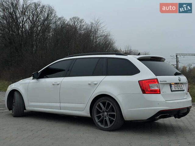 Белый Шкода Октавия, объемом двигателя 2 л и пробегом 269 тыс. км за 14999 $, фото 32 на Automoto.ua