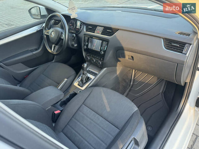 Білий Шкода Октавія, об'ємом двигуна 1.97 л та пробігом 280 тис. км за 13800 $, фото 39 на Automoto.ua