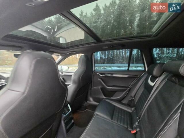 Білий Шкода Октавія, об'ємом двигуна 2 л та пробігом 254 тис. км за 16699 $, фото 46 на Automoto.ua