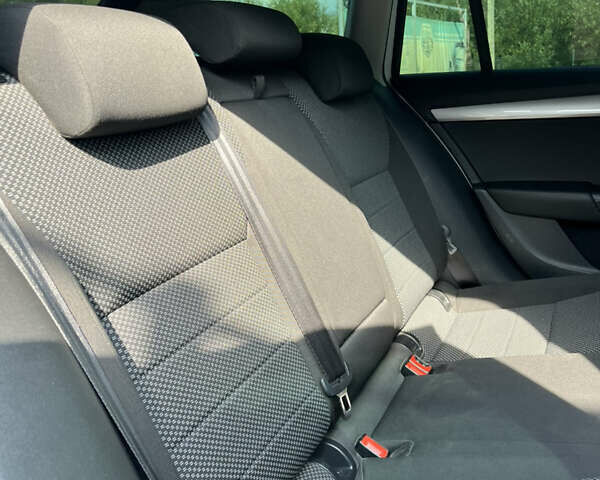 Шкода Октавія 2016 у Вінниці на Automoto.ua Білий Шкода Октавія, об'ємом двигуна 1.6 л та пробігом 270 тис. км за 10700 $, фото 21 на Automoto.ua