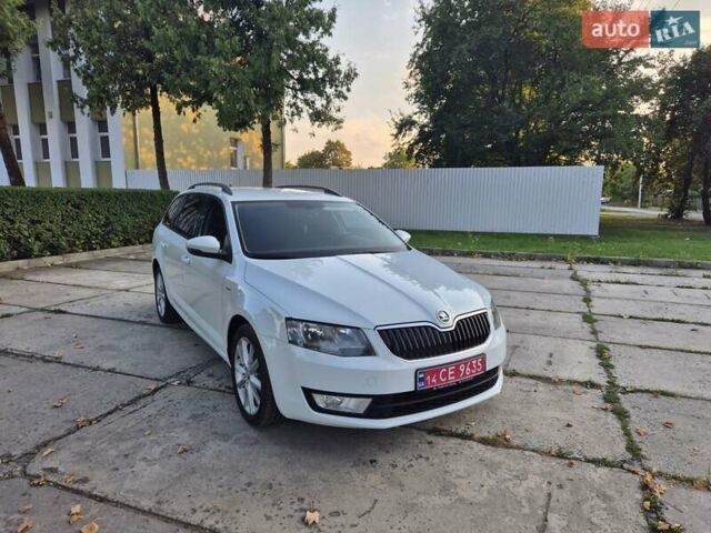 Білий Шкода Октавія, об'ємом двигуна 2 л та пробігом 195 тис. км за 11599 $, фото 5 на Automoto.ua