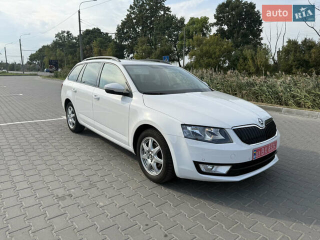 Білий Шкода Октавія, об'ємом двигуна 0 л та пробігом 246 тис. км за 11900 $, фото 2 на Automoto.ua