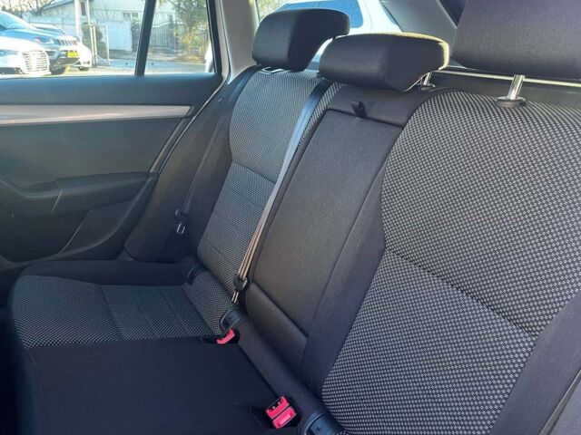 Белый Шкода Октавия, объемом двигателя 1.4 л и пробегом 235 тыс. км за 10450 $, фото 16 на Automoto.ua