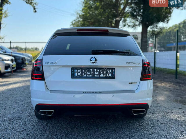 Білий Шкода Октавія, об'ємом двигуна 2 л та пробігом 267 тис. км за 16500 $, фото 5 на Automoto.ua