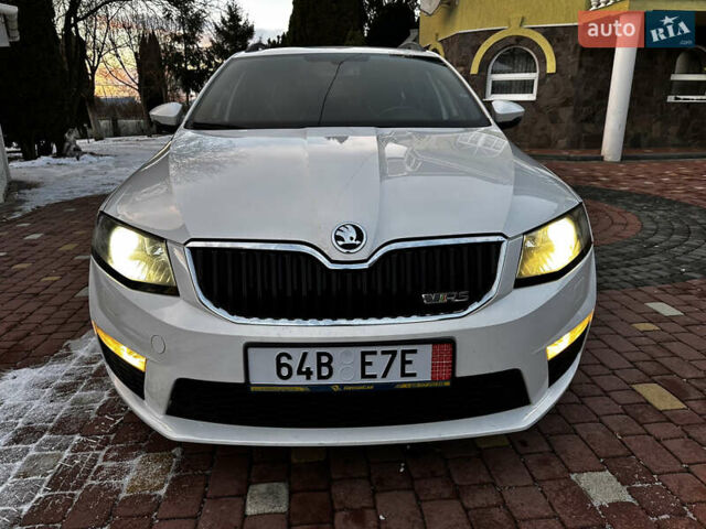 Білий Шкода Октавія, об'ємом двигуна 2 л та пробігом 255 тис. км за 13900 $, фото 59 на Automoto.ua