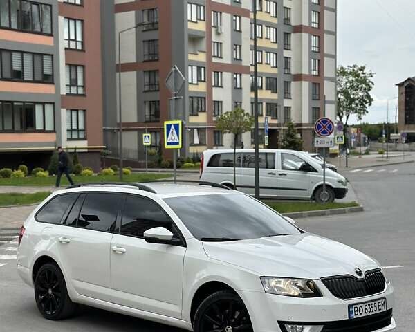 Білий Шкода Октавія, об'ємом двигуна 1.97 л та пробігом 232 тис. км за 12400 $, фото 1 на Automoto.ua