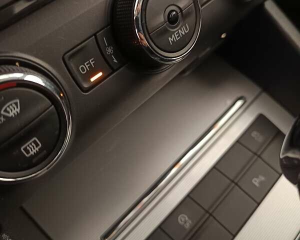 Белый Шкода Октавия, объемом двигателя 1.97 л и пробегом 233 тыс. км за 13200 $, фото 22 на Automoto.ua