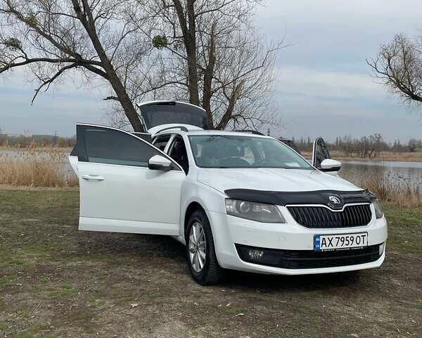 Белый Шкода Октавия, объемом двигателя 1.8 л и пробегом 204 тыс. км за 12400 $, фото 24 на Automoto.ua