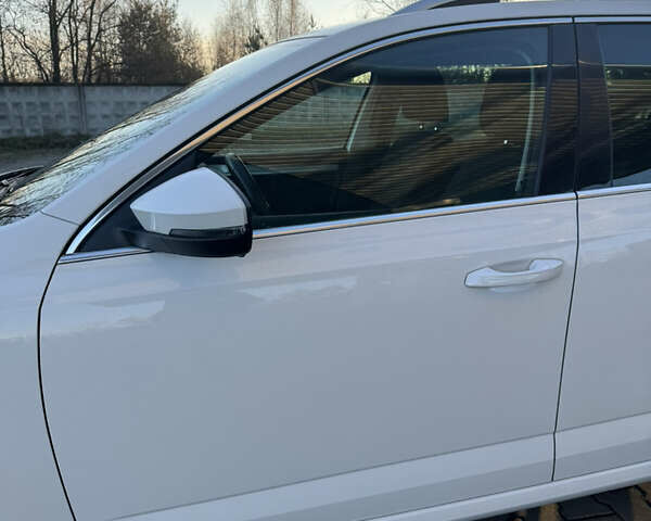Білий Шкода Октавія, об'ємом двигуна 1.97 л та пробігом 280 тис. км за 13800 $, фото 48 на Automoto.ua