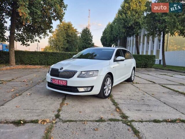 Білий Шкода Октавія, об'ємом двигуна 2 л та пробігом 195 тис. км за 11599 $, фото 32 на Automoto.ua