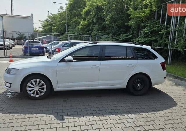 Білий Шкода Октавія, об'ємом двигуна 1.6 л та пробігом 259 тис. км за 10200 $, фото 8 на Automoto.ua