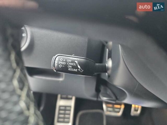 Білий Шкода Октавія, об'ємом двигуна 2 л та пробігом 254 тис. км за 16699 $, фото 40 на Automoto.ua