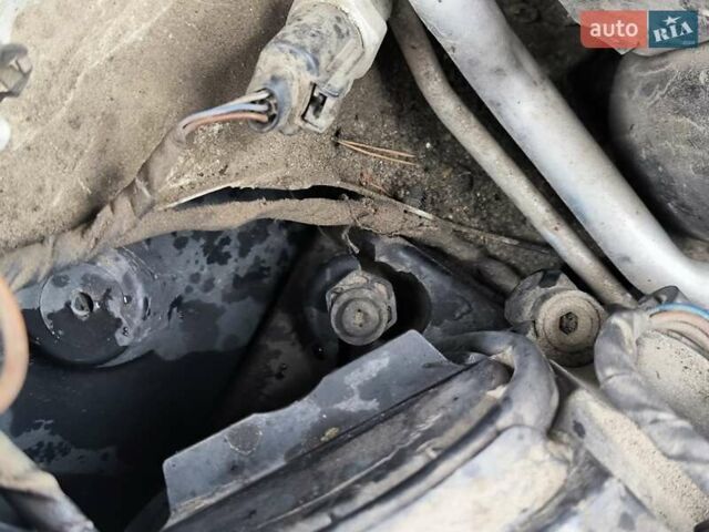 Білий Шкода Октавія, об'ємом двигуна 1.6 л та пробігом 280 тис. км за 11800 $, фото 58 на Automoto.ua